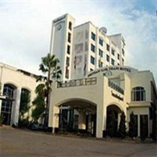 Phitsanulok Thani Hotel Exterior photo